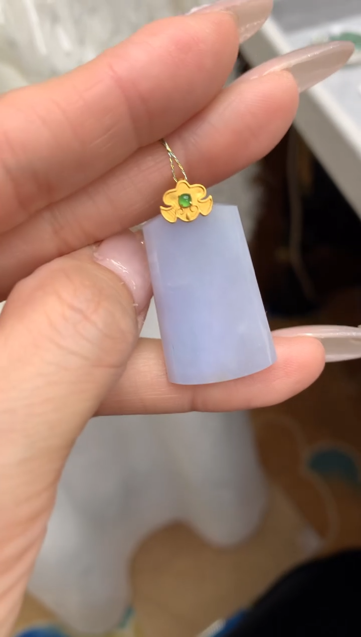 【闪购商品】翡翠颈饰18K金镶嵌无事牌