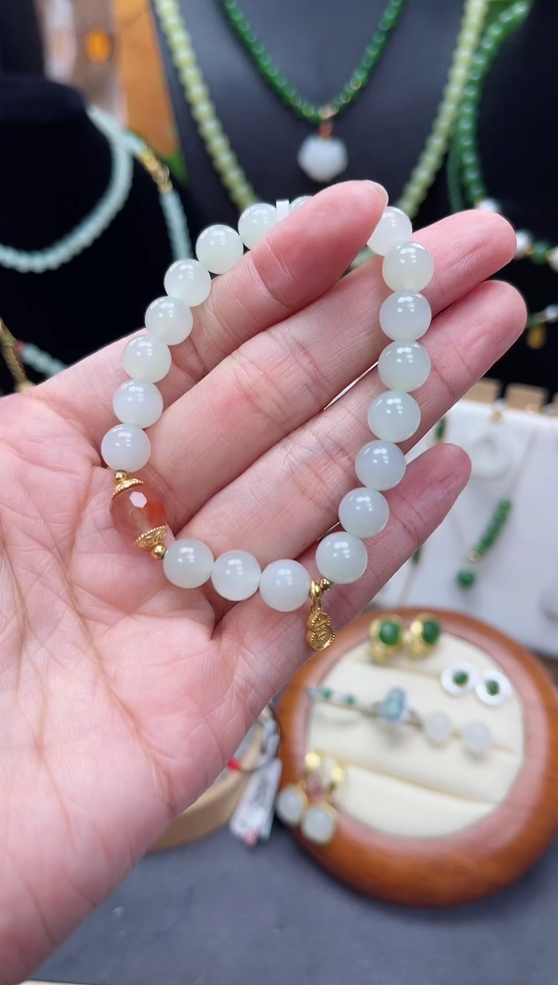 【闪购商品】和田玉手串未镶嵌OS