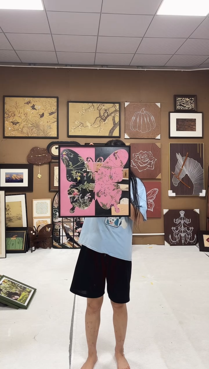 竖款蝴蝶镜子  40*40