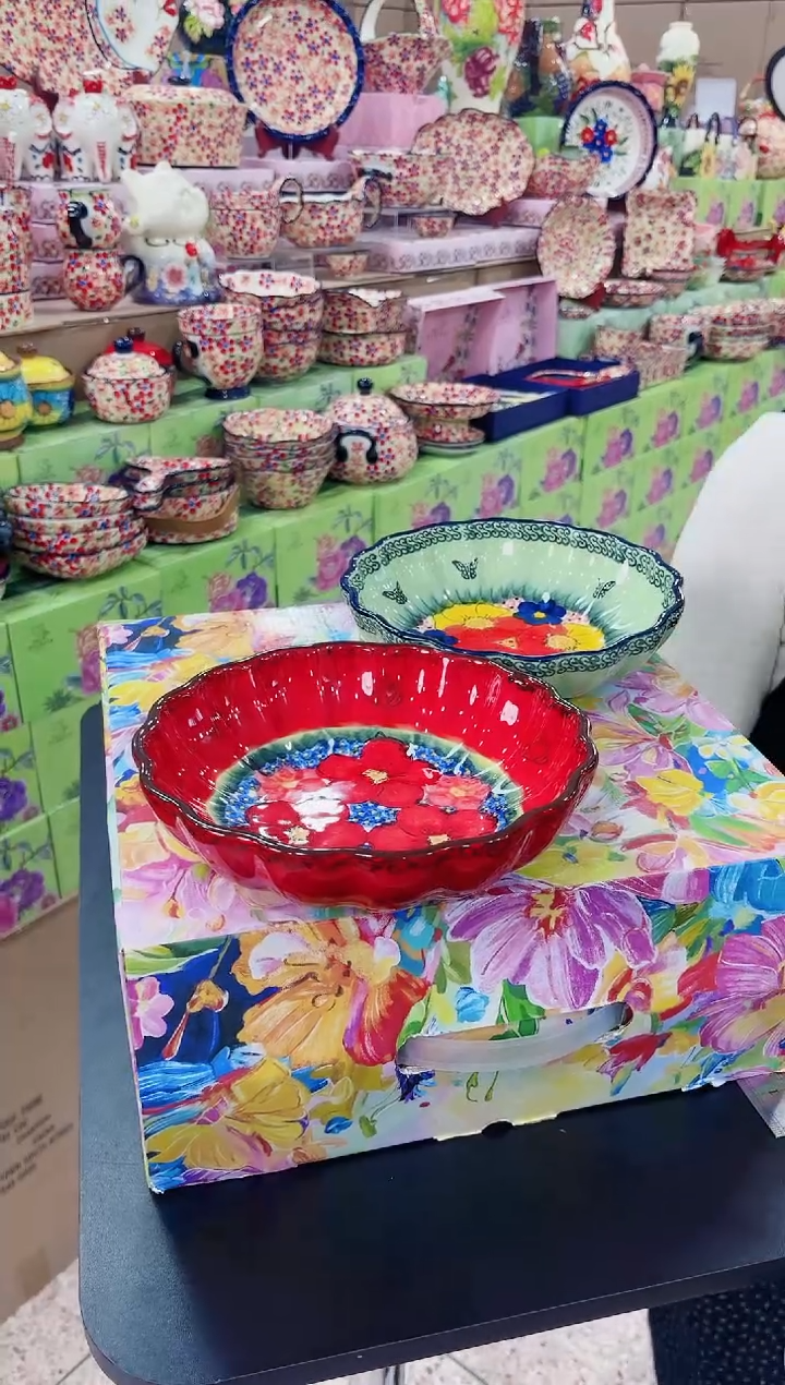 8英寸波浪汤两个（红+莫妮）