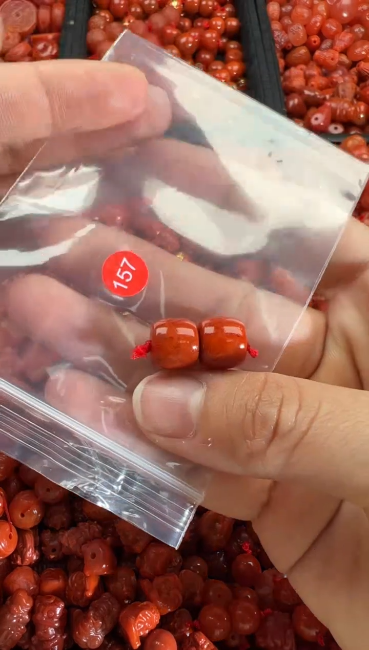 【闪购商品】南红玛瑙颈饰未镶嵌1