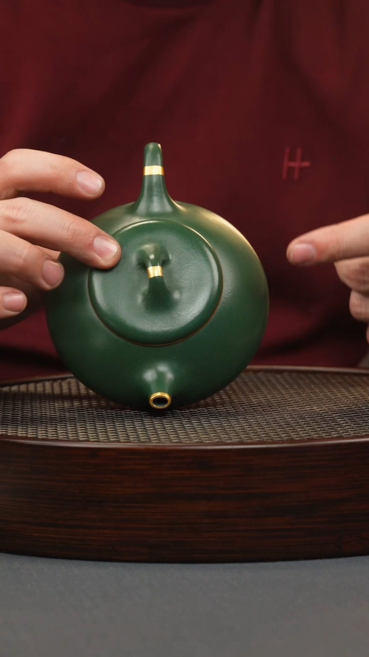 【闪购商品】紫砂茶壶绿泥纳瓢描金