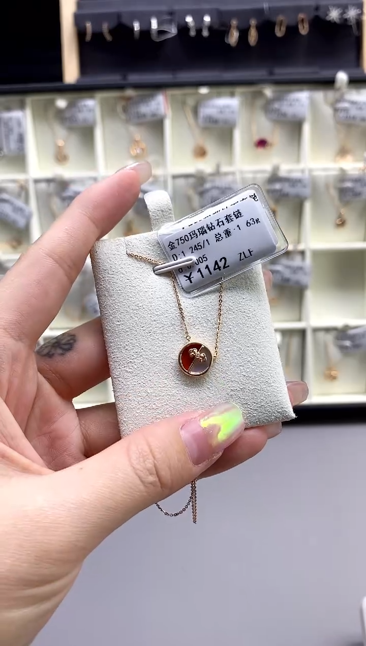 【闪购商品】钻石手链18K金镶嵌标签损坏不退不换