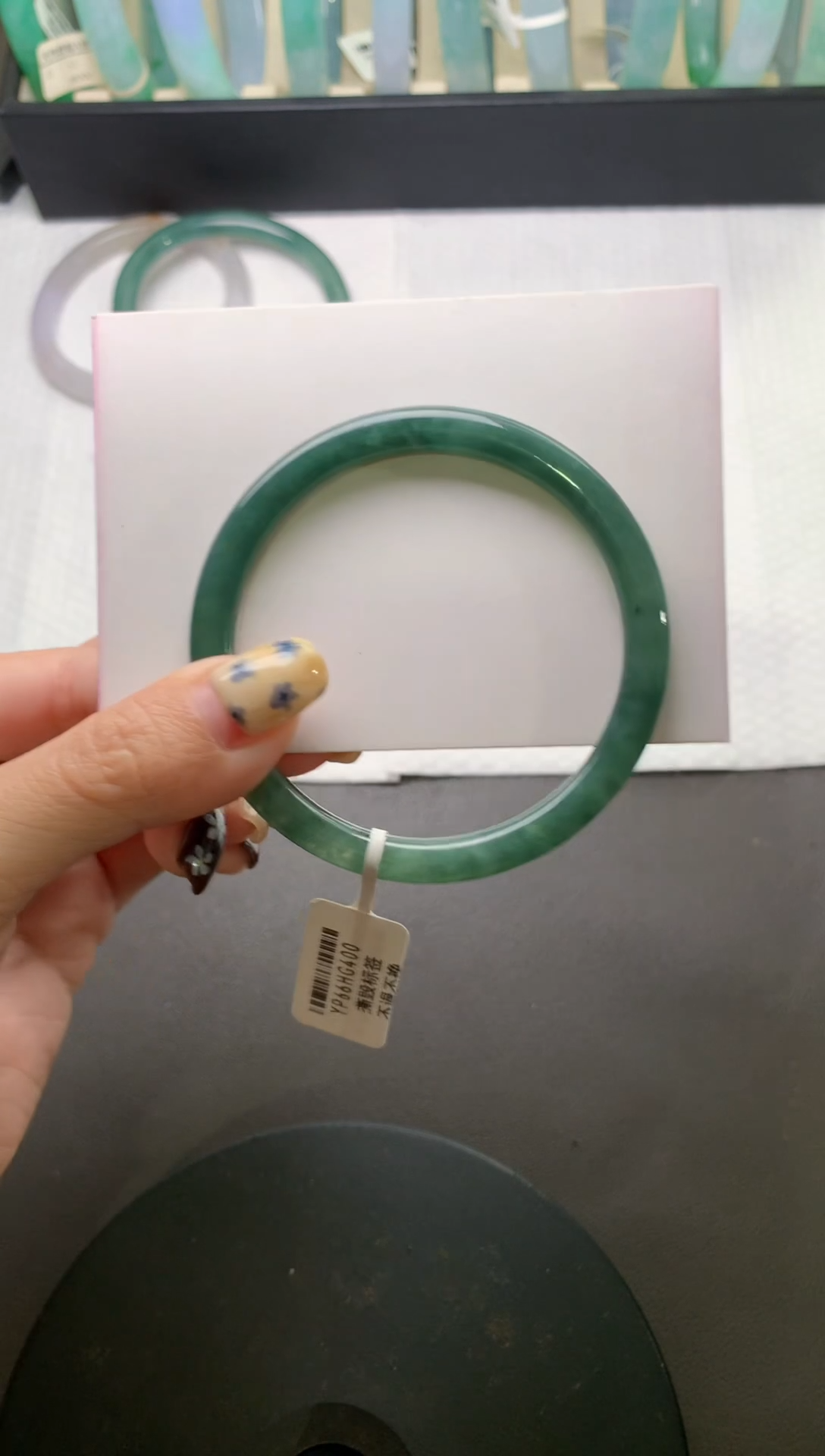未镶嵌手镯（圆镯）翡翠55.1*6.4*5.3