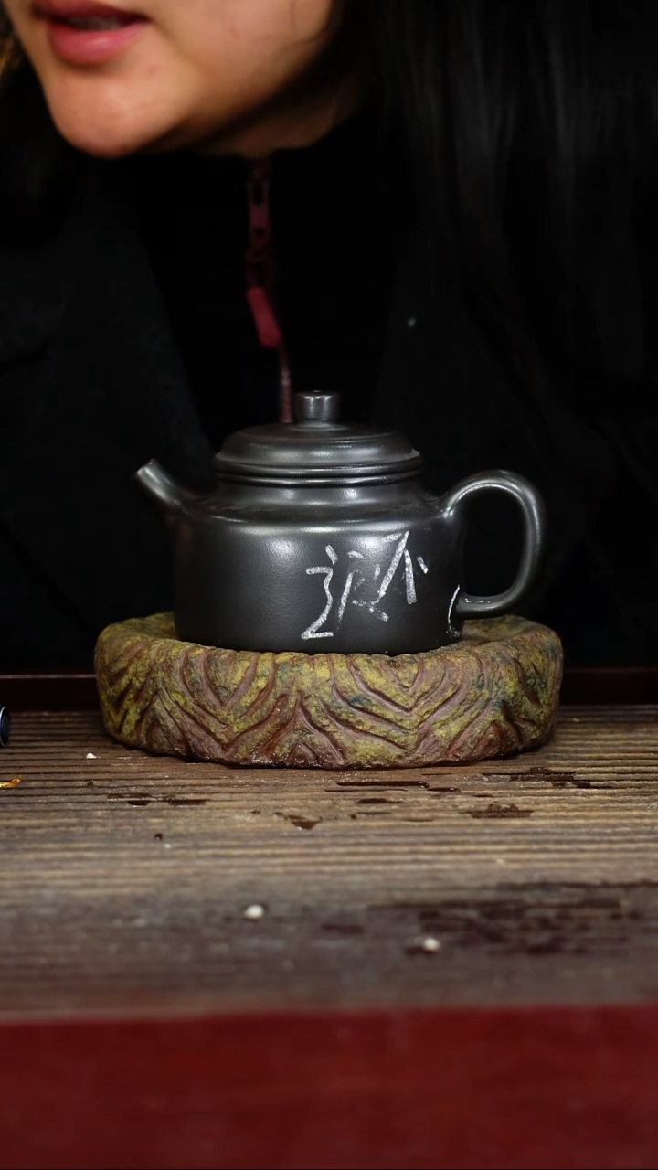 宜兴原矿紫砂壶茶壶宜兴原矿紫砂壶茶壶220C