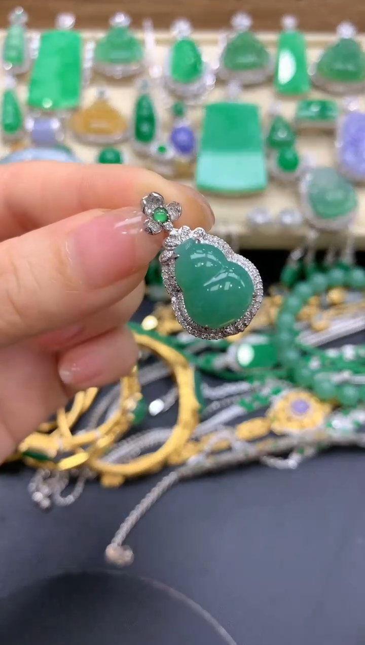 【闪购商品】翡翠颈饰18K金镶嵌445-中国好珍宝