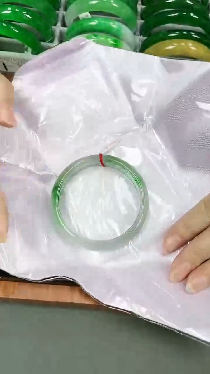 【闪购商品】砖雕s10 冰飘花正圈手镯 圈口54-60 