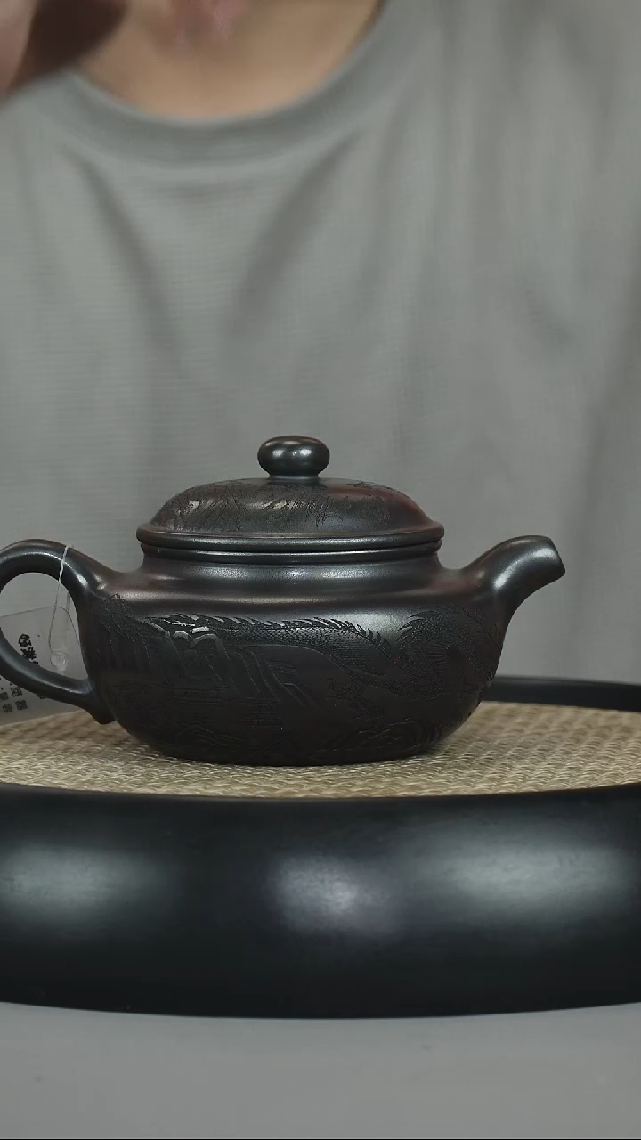 茶壶紫砂石黄 龙纹仿古 