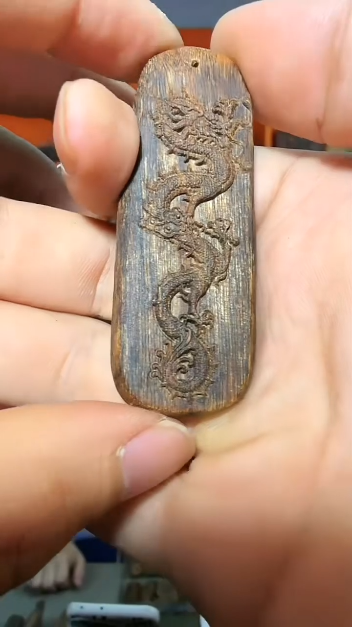 沉香吊坠157号红土生肖龙多样性发一