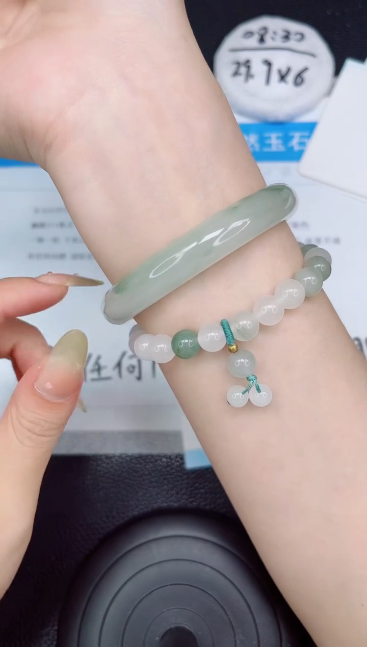 石英质玉手镯未镶嵌24-58.8