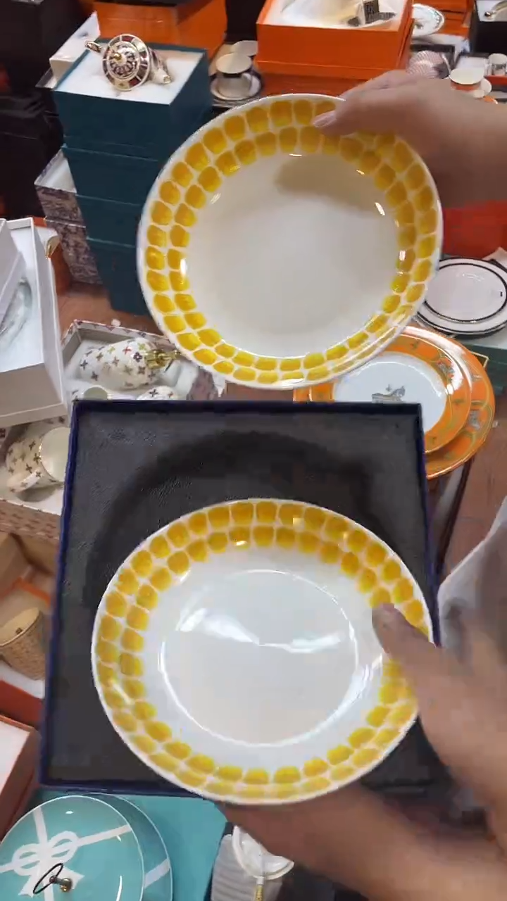杯鸿辉家品牌瓷器，京东包邮！