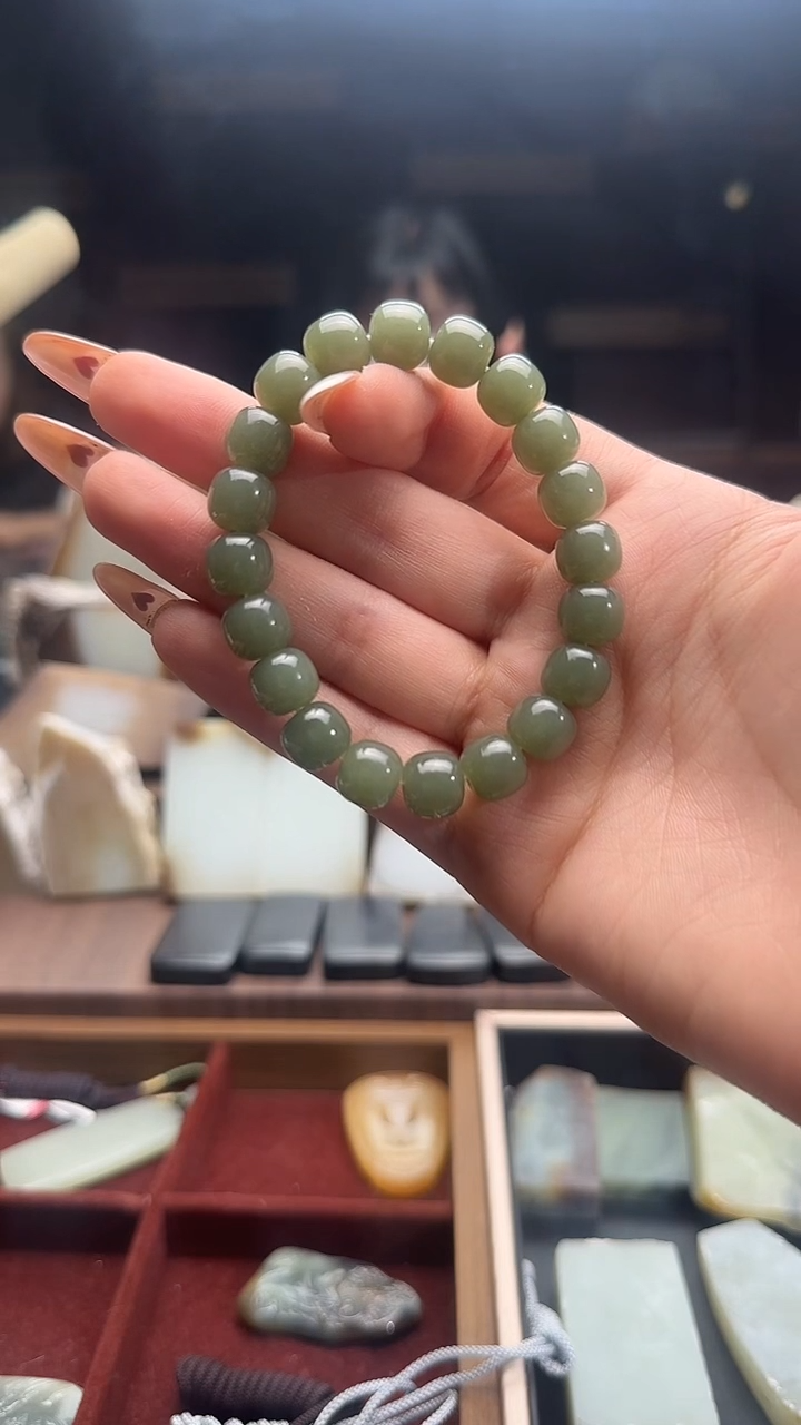 手串未镶嵌和田玉塔县皮勒青老型珠卡9*10手串