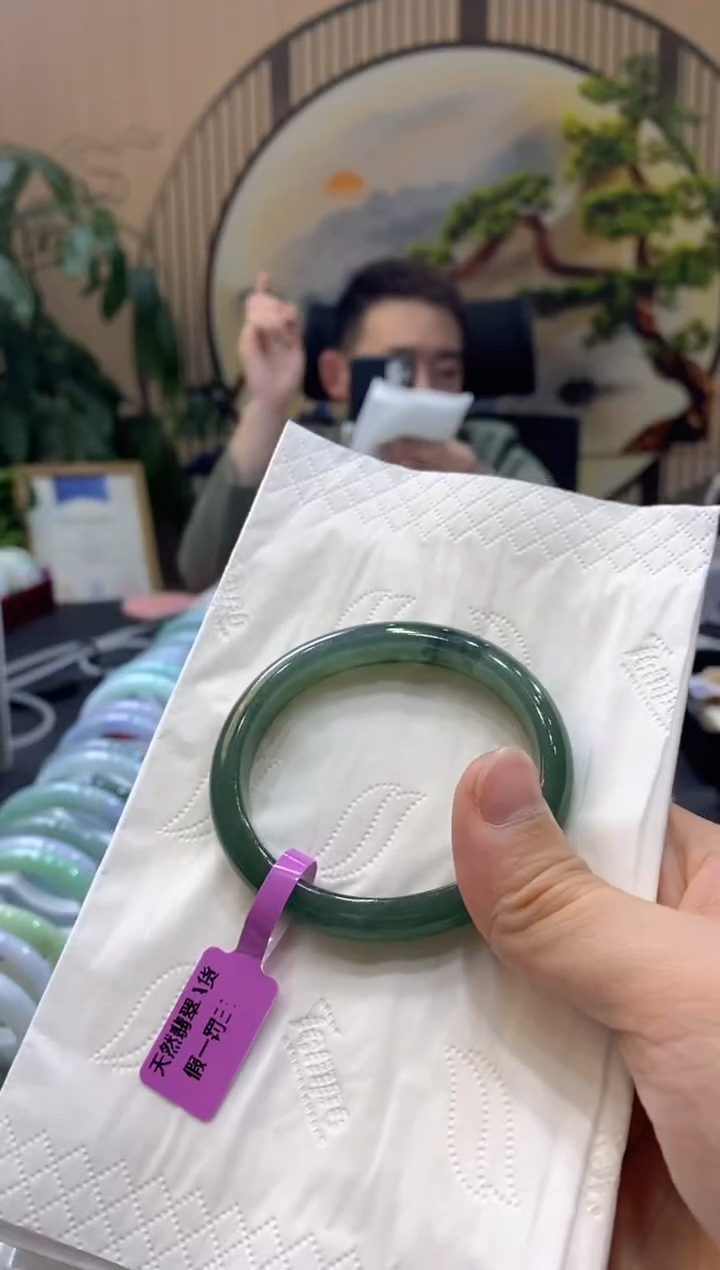 【闪购商品】翡翠手镯未镶嵌000005272