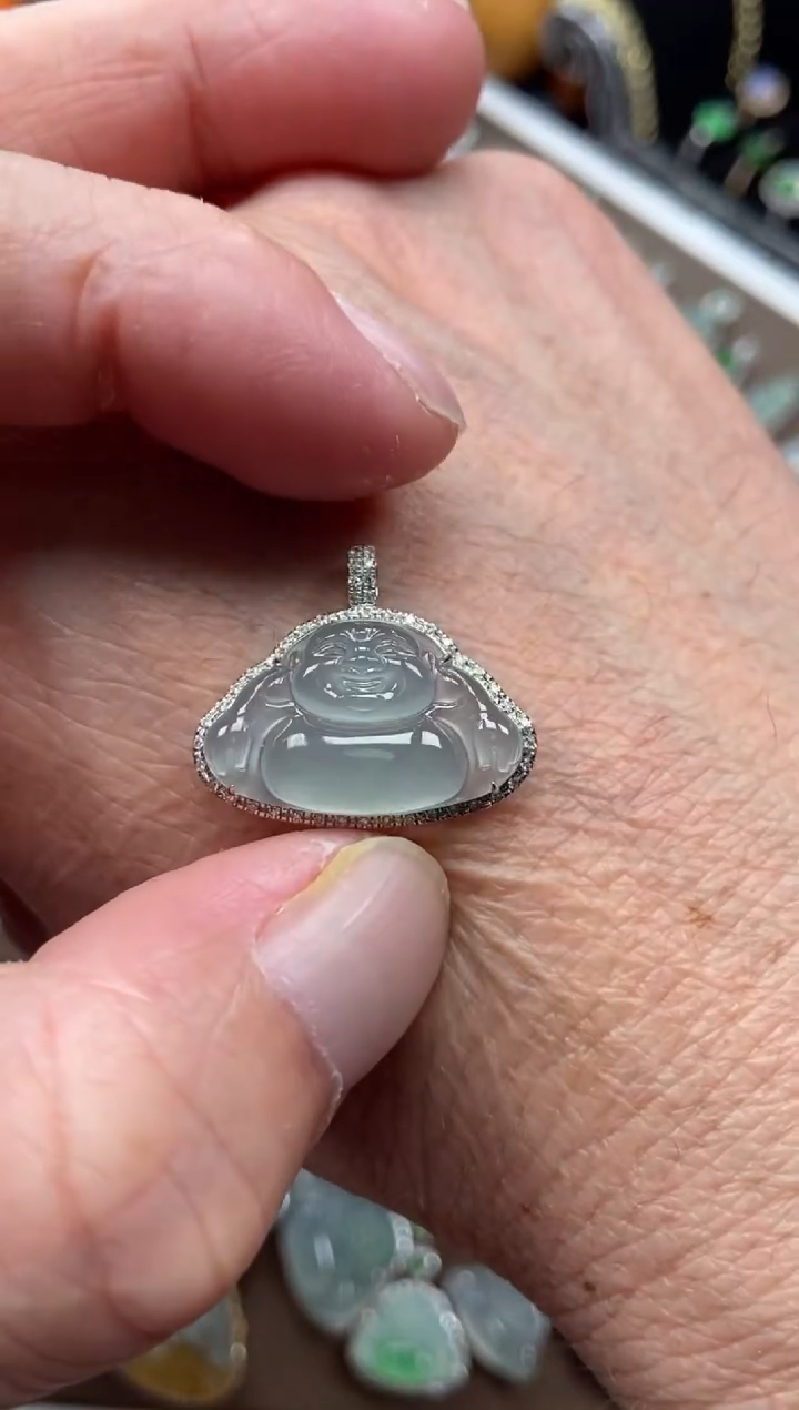 【闪购商品】翡翠吊坠(不含链)18K金镶嵌佛公