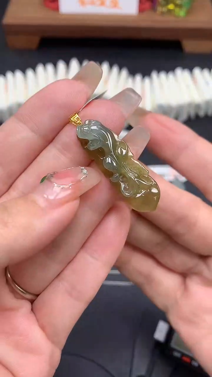 【闪购商品】翡翠吊坠(不含链)18K金镶嵌MS160345