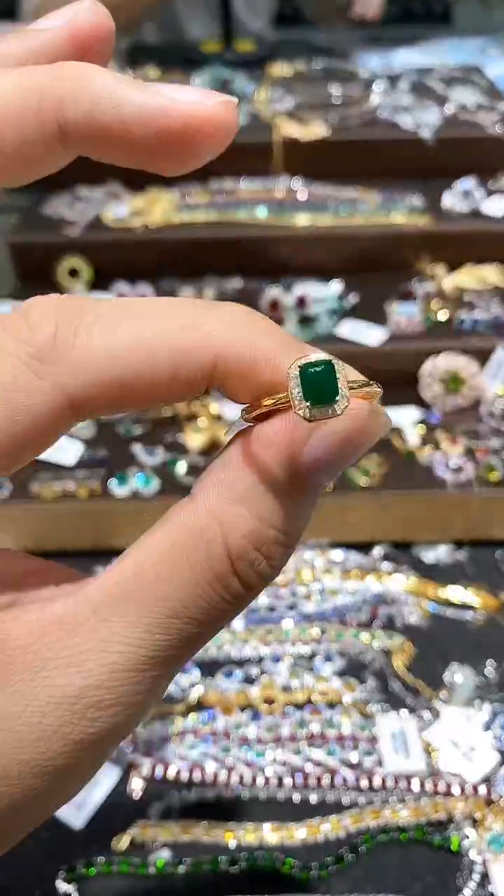 【闪购商品】祖母绿戒指银S925镶嵌戒指