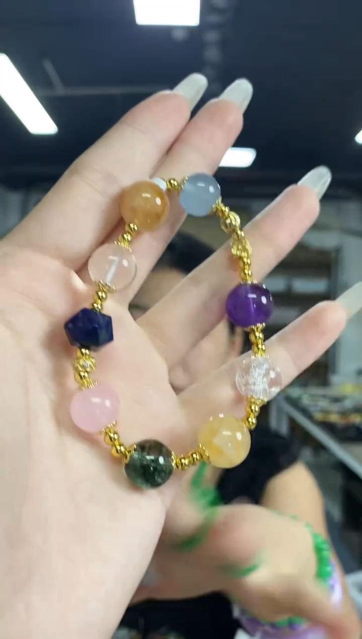 水晶手链未镶嵌闪购链接     多样性发其一颜色微差