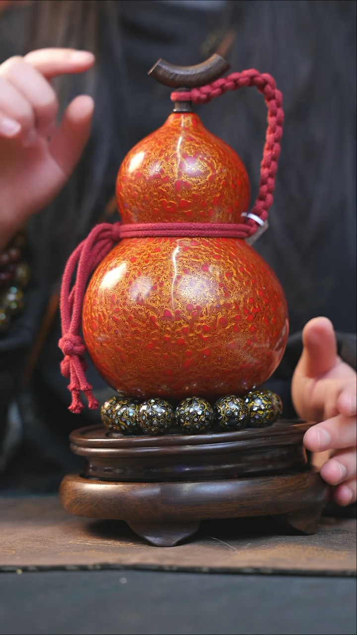 【闪购商品】YN168漆艺酒葫芦不包手串及旋转底座