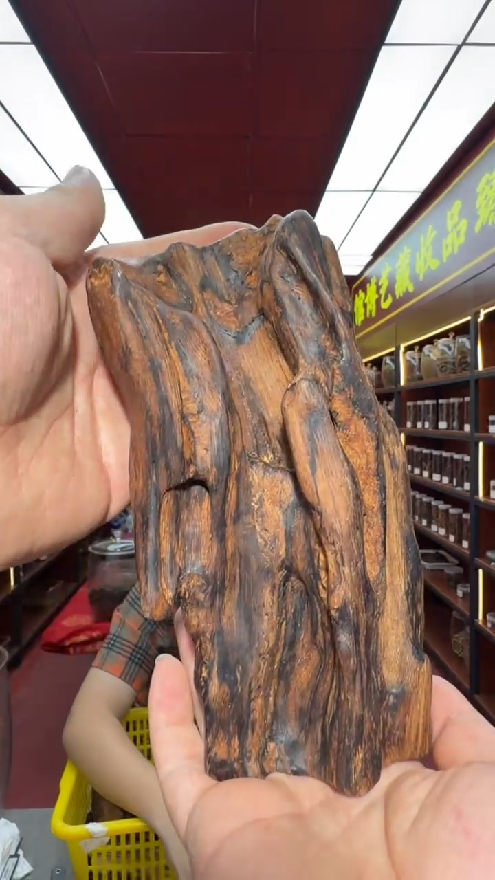 沉香手把件越南芽庄多样性发一