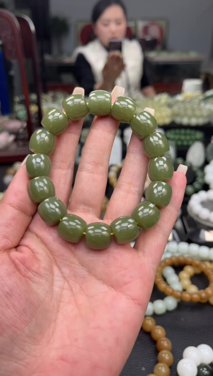【闪购商品】和田玉手串未镶嵌新疆若羌青黄口卡14