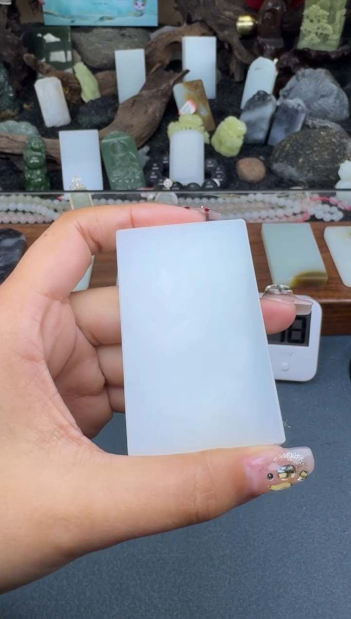 【闪购商品】和田玉颈饰未镶嵌菲菲