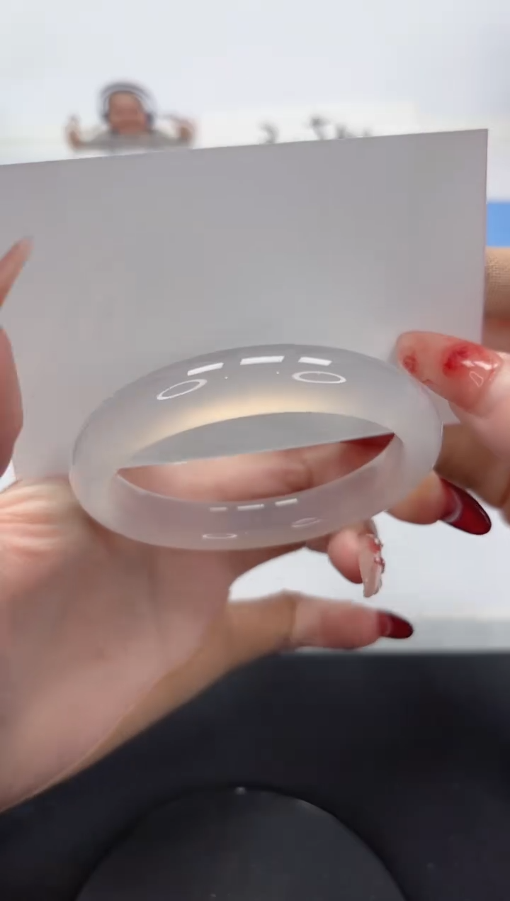 【闪购商品】石英质玉手镯未镶嵌A40-57