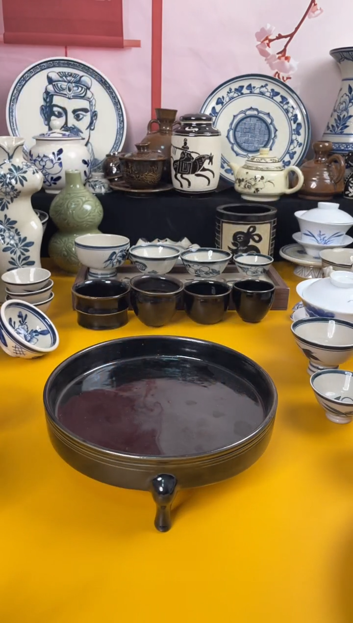 陕****赞尧头窑壶承1个