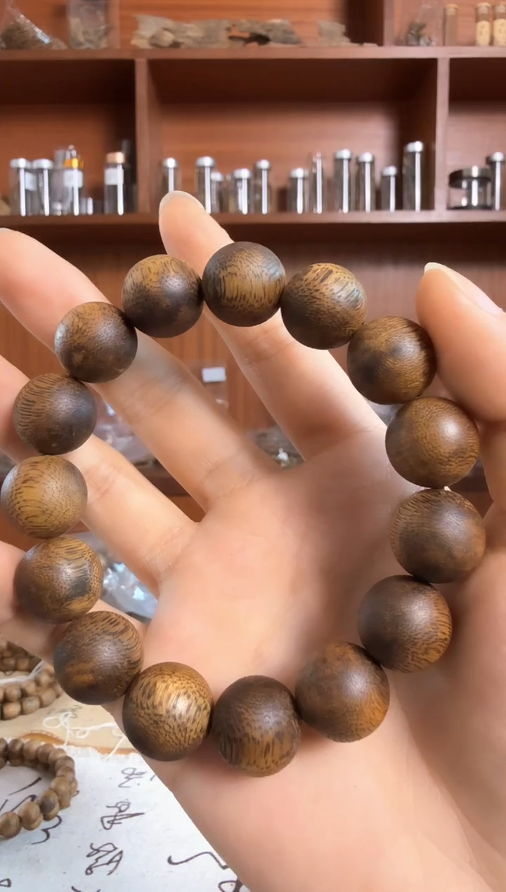 沉香手串奇楠沉香沉水浮卡1.5圆珠单圈手串一条20g