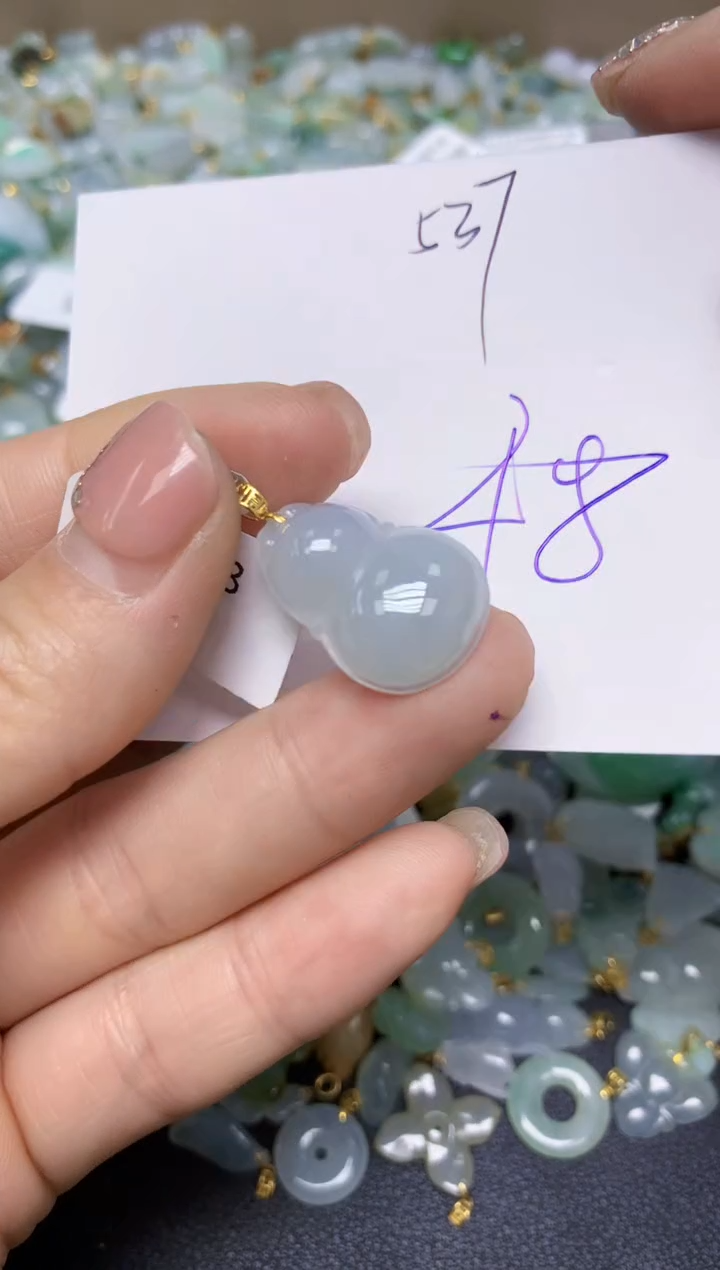 【闪购商品】翡翠挂件18K金镶嵌 天然翡翠A货