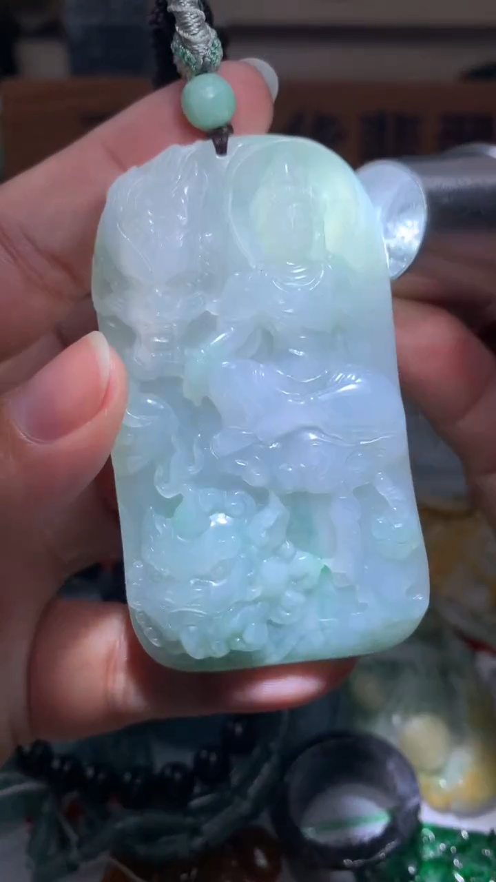 【闪购商品】翡翠颈饰未镶嵌保真天然A货翡翠