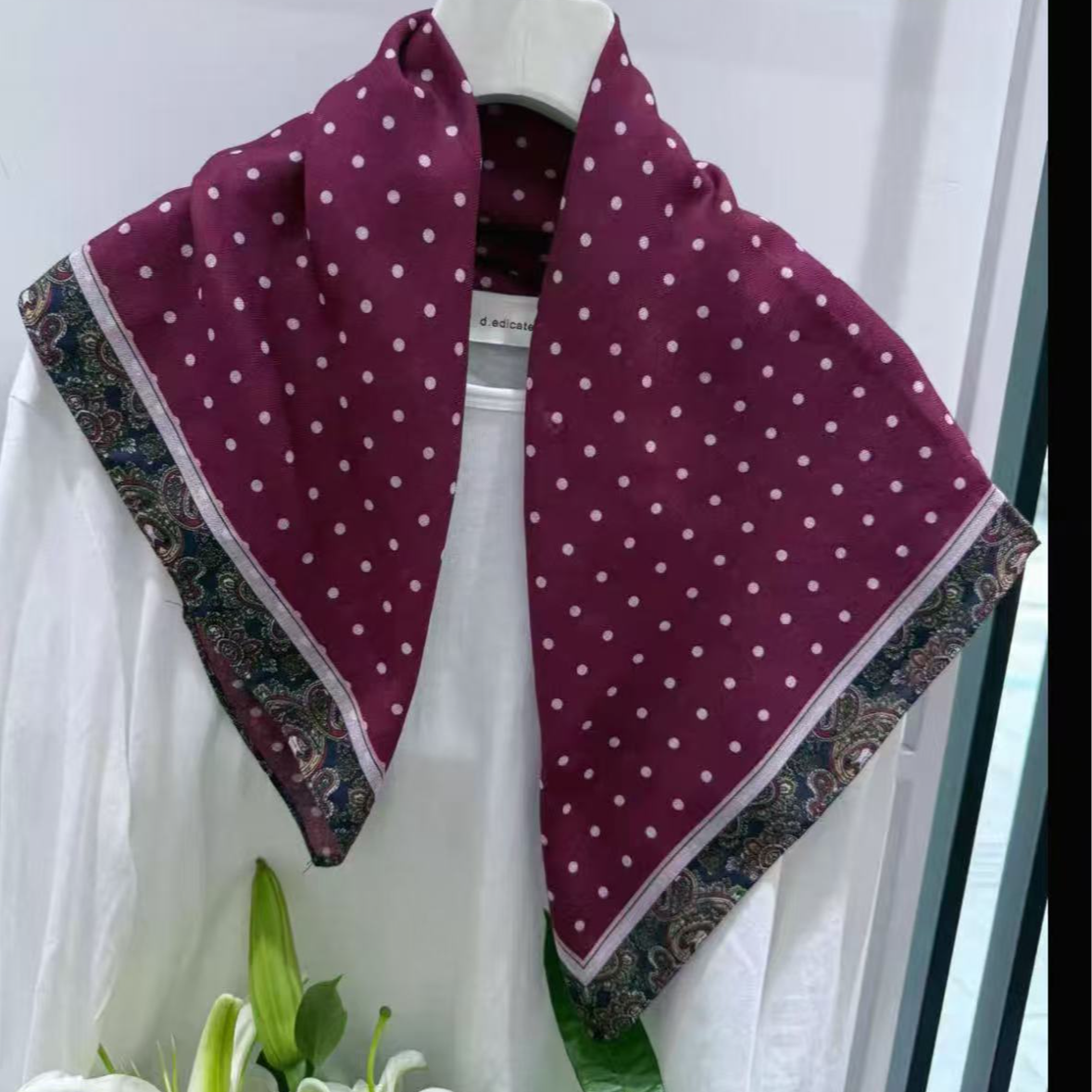 【B44】异域波点  新款丝毛围巾丝巾披肩67*67