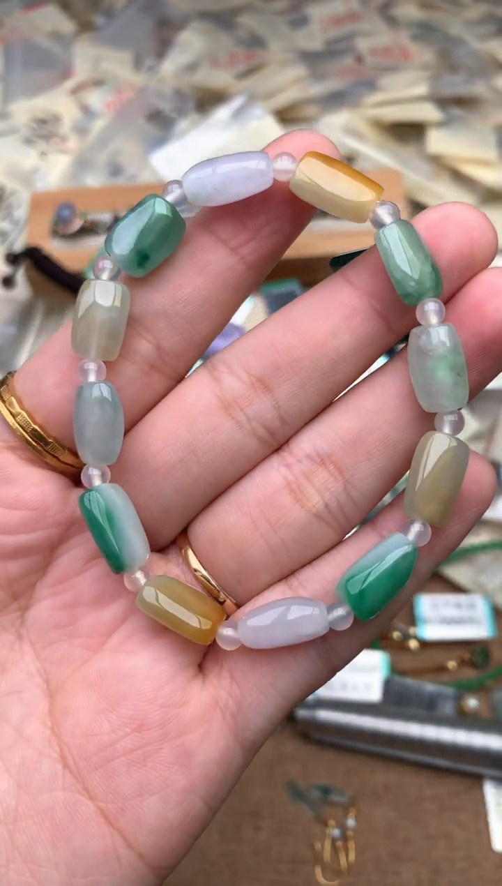 未镶嵌挂件翡翠1