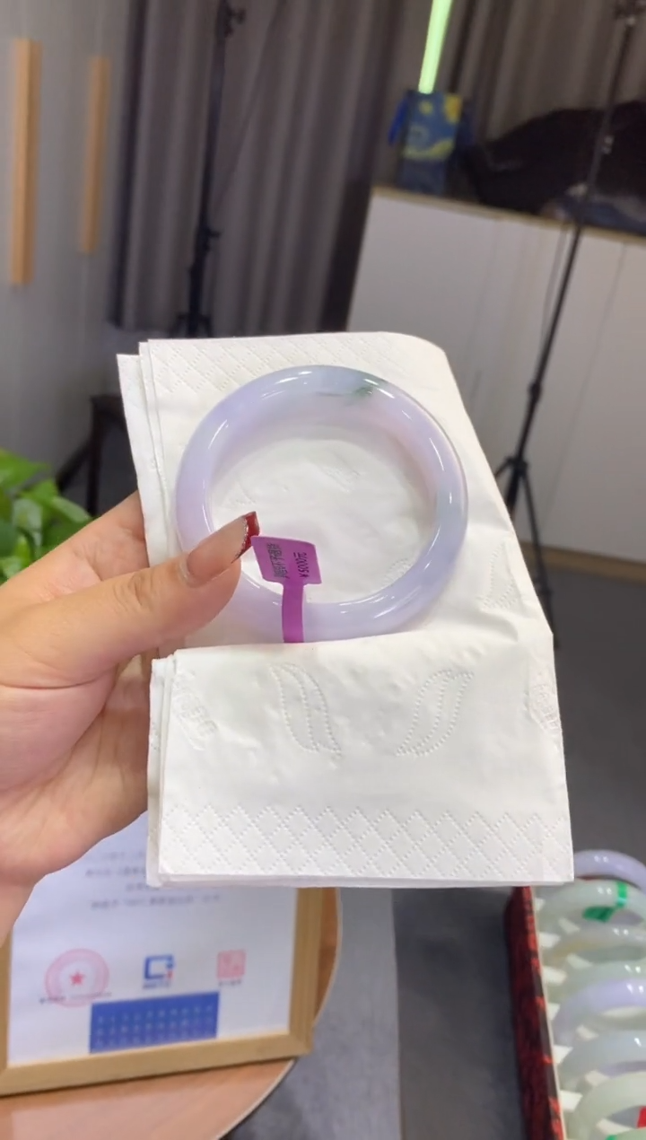 【闪购商品】翡翠手镯未镶嵌00009132