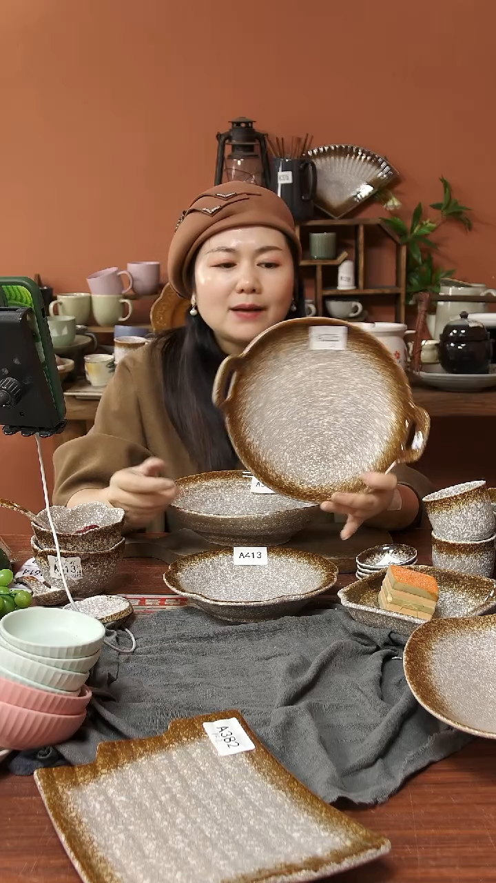 陶瓷A325一个陶瓷粗陶双耳盘可能微瑕