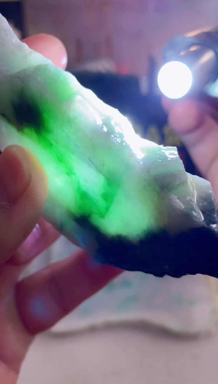 散珠翡翠0林0翡翠珠宝921