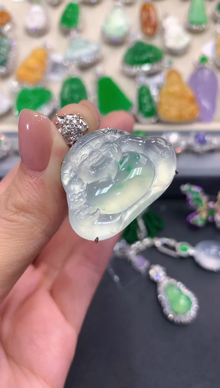 【闪购商品】翡翠吊坠(不含链)18K金镶嵌w60