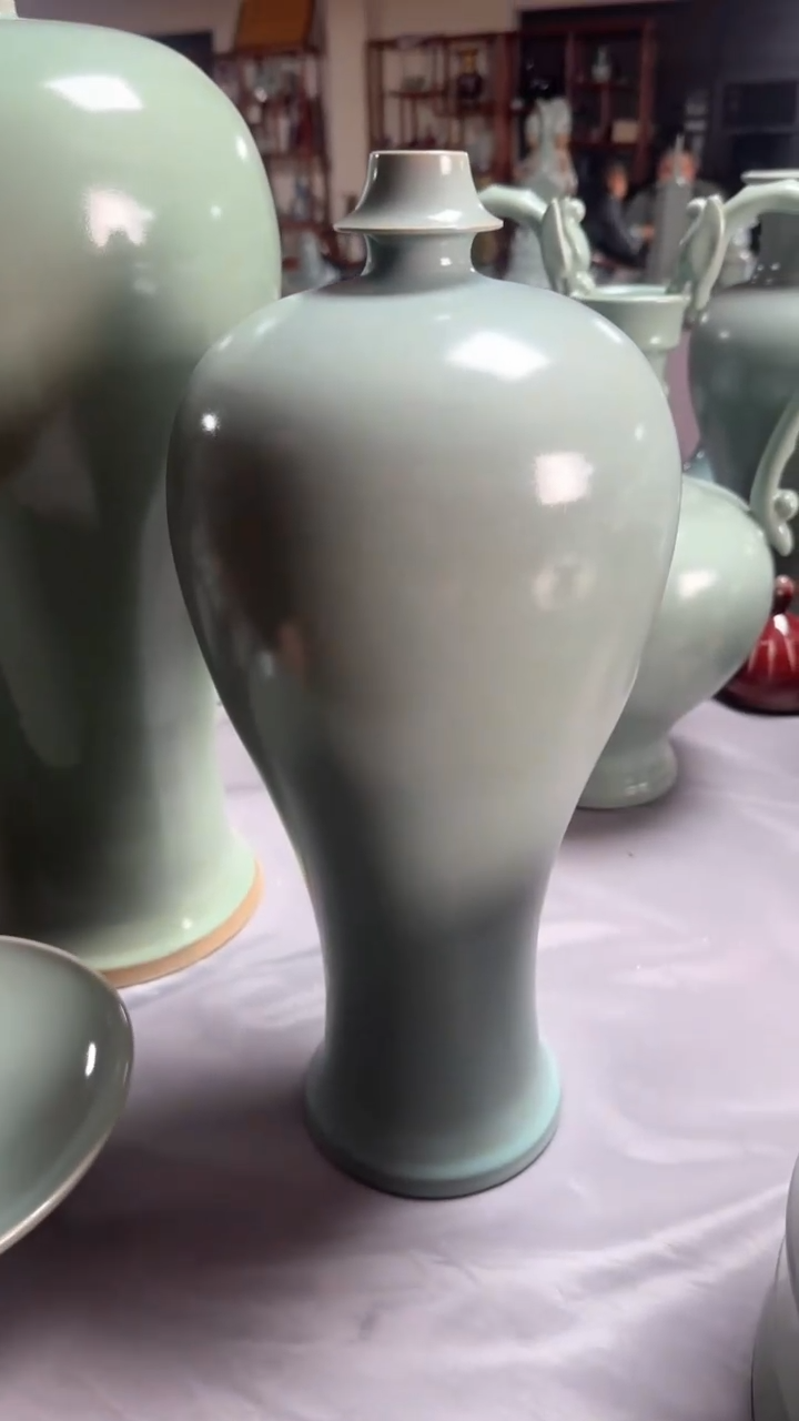 【闪购商品】瓶汝瓷仿古大梅瓶