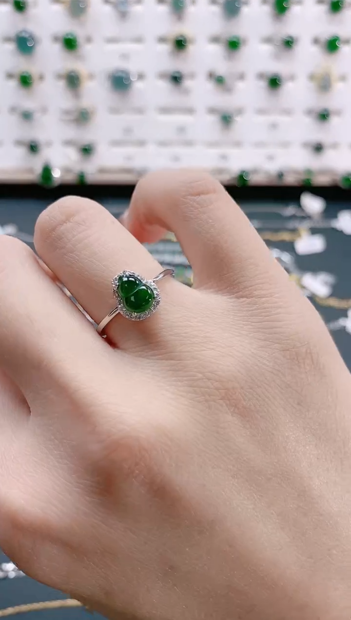 【闪购商品】翡翠戒指银S925镶嵌天然翡翠