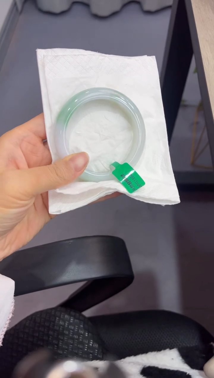 【闪购商品】翡翠手镯未镶嵌0000000005