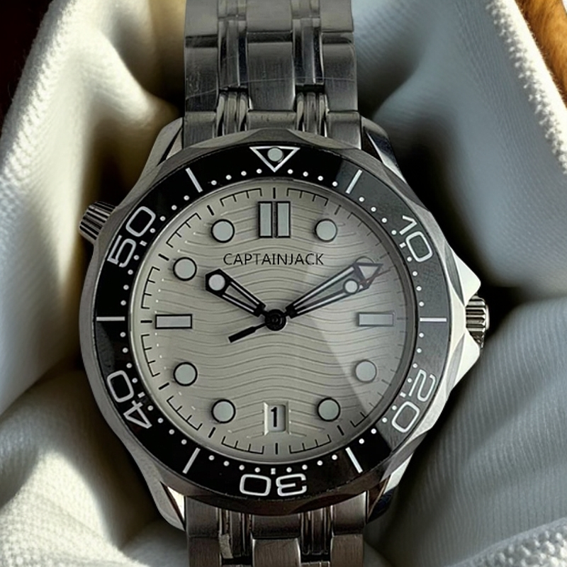 CAPTAINJACK杰克船长42MM直径日本男生NH35机芯腕表轻奢经典