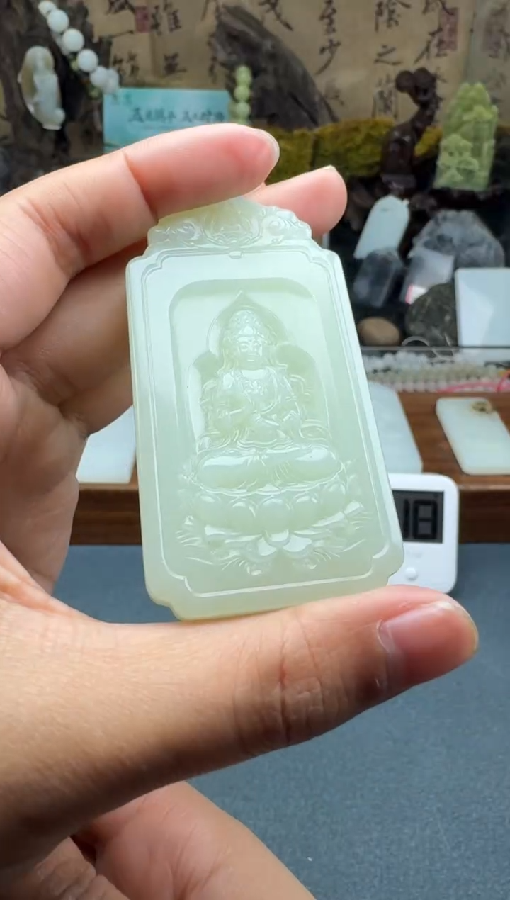 【闪购商品】和田玉颈饰未镶嵌菲菲