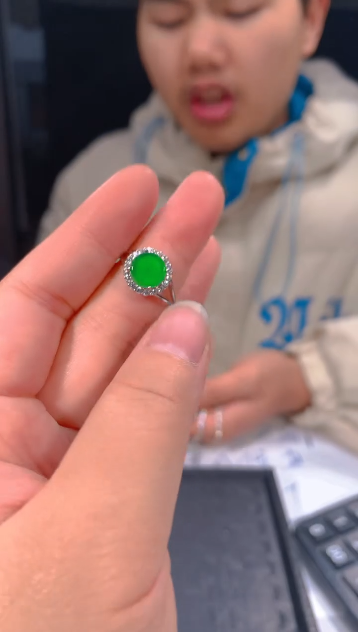 【闪购商品】定制翡翠未镶嵌37多样性发货（发其一）