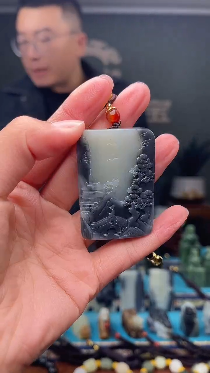 未镶嵌和田玉挂件1