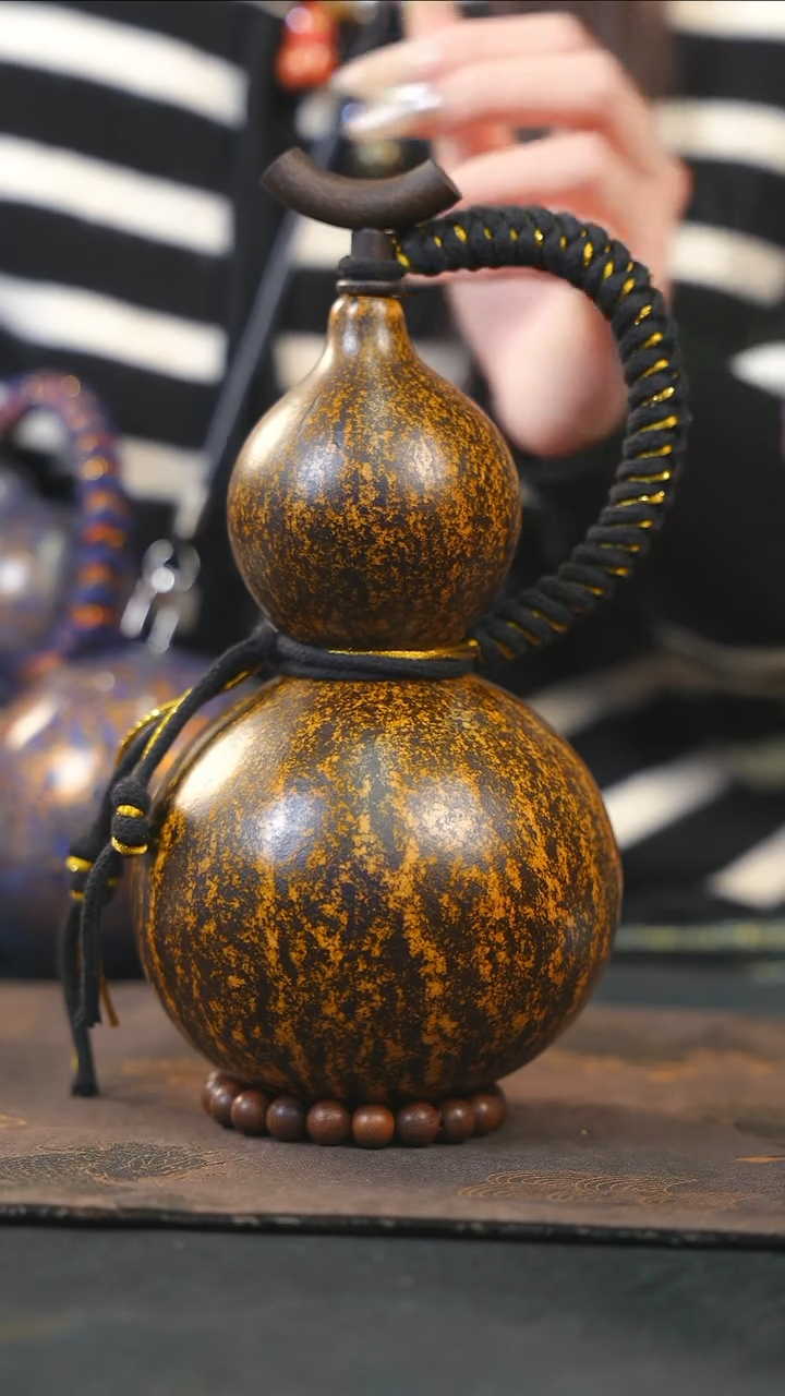 【闪购商品】XE114大漆酒葫芦不包手串及旋转底座