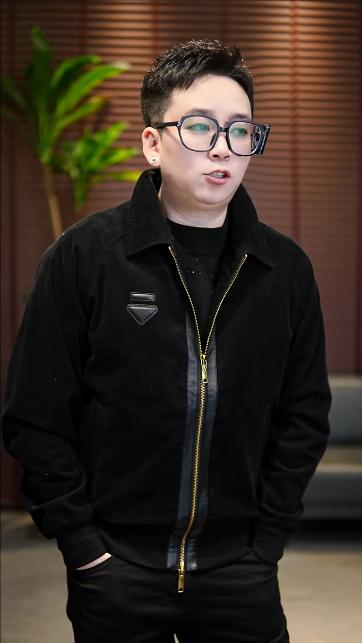 向****姓50码 男士真皮拼接鹅绒服79-2（黑色）