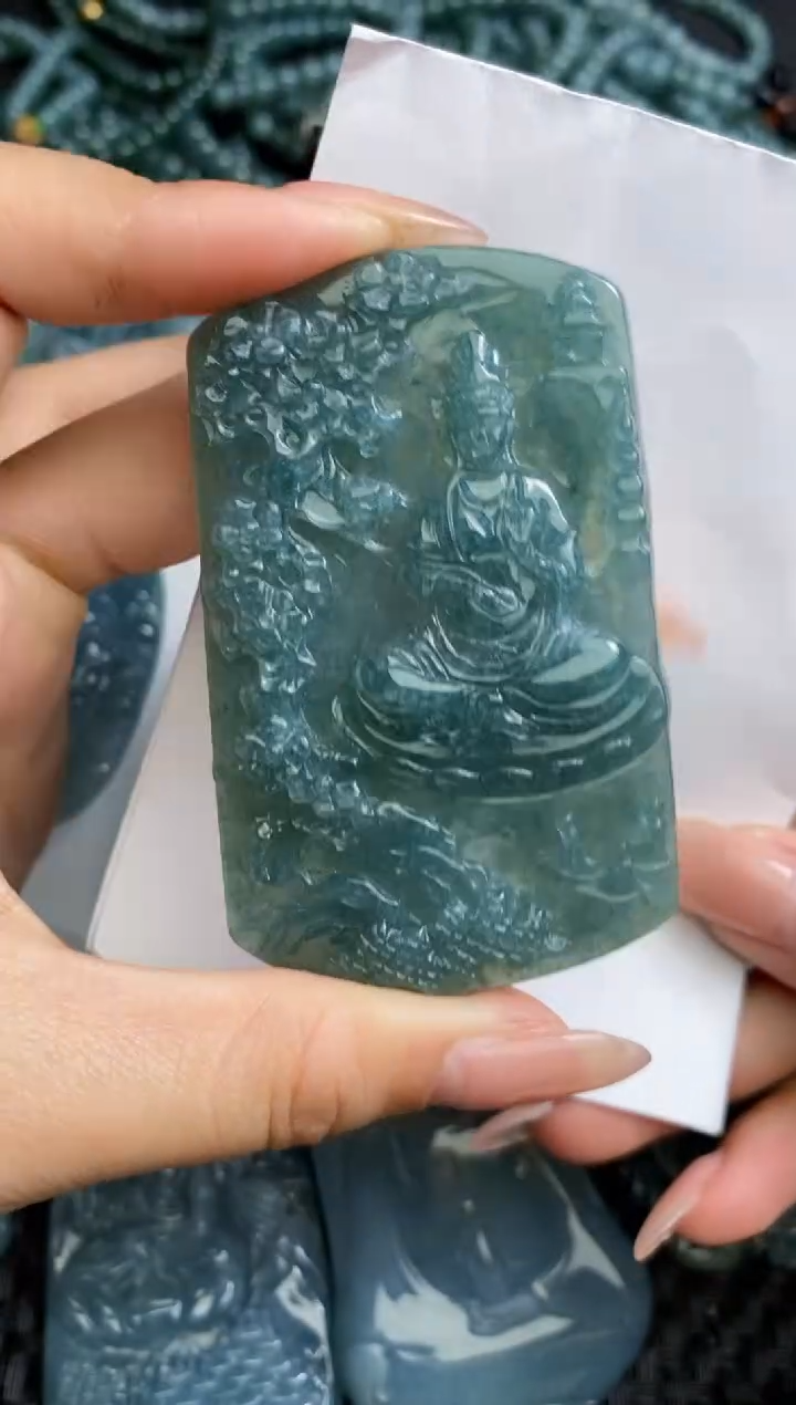 【闪购商品】翡翠颈饰未镶嵌111111111