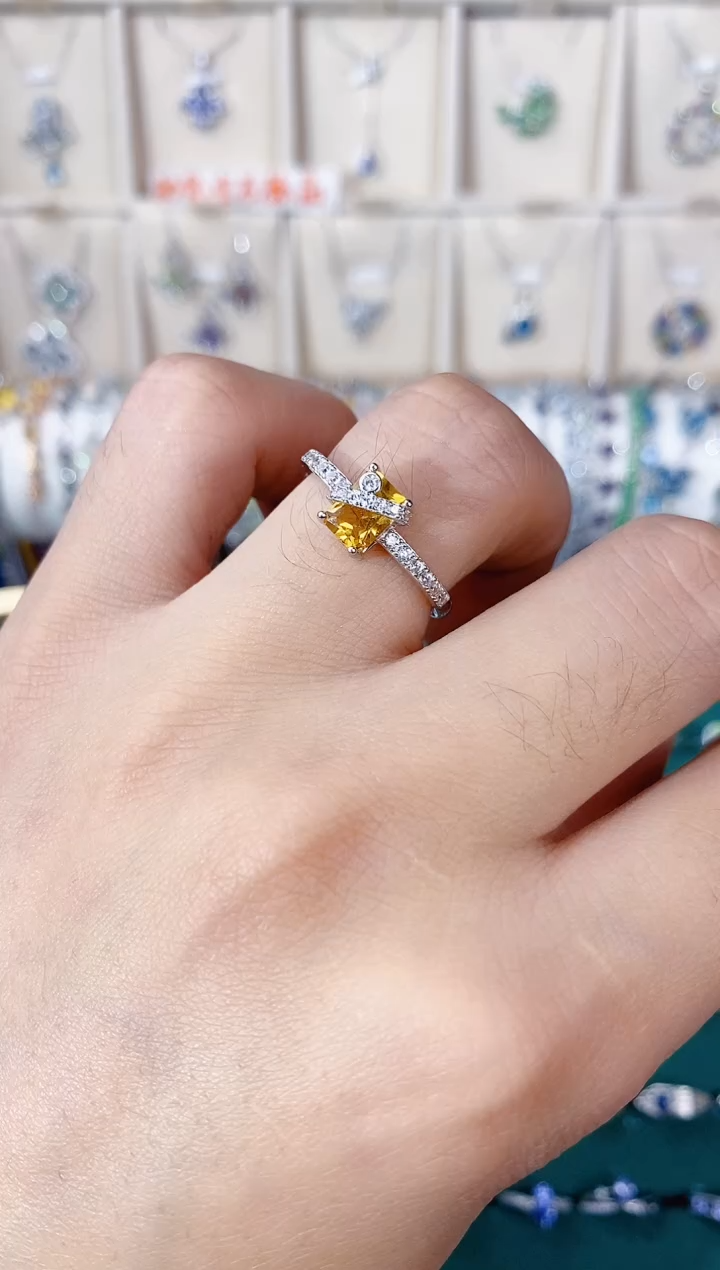 【闪购商品】紫晶戒指银S925镶嵌带证书