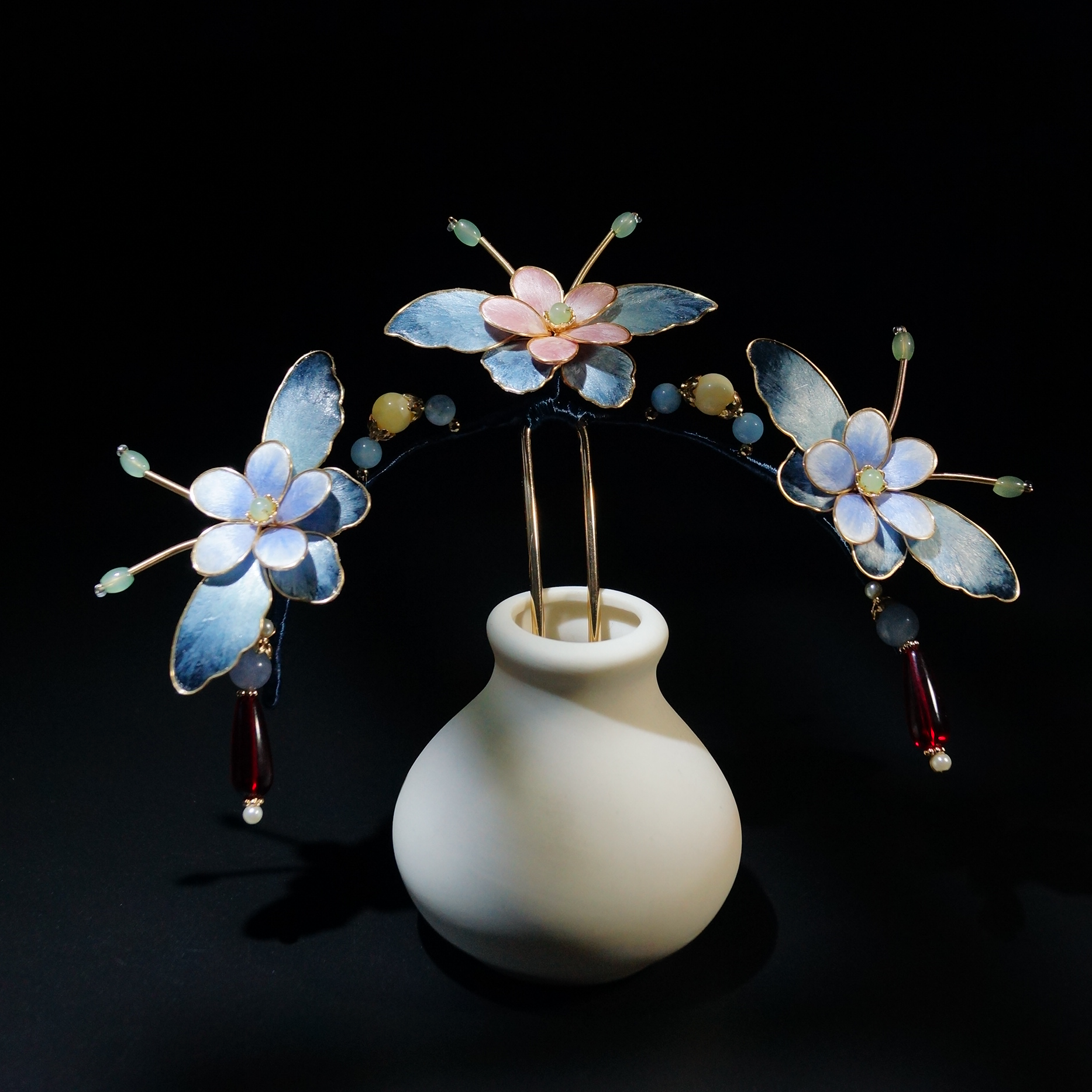小师妹【花期】新款掐丝绒花蝴蝶后压发钗新年喜庆簪娘手工超仙气