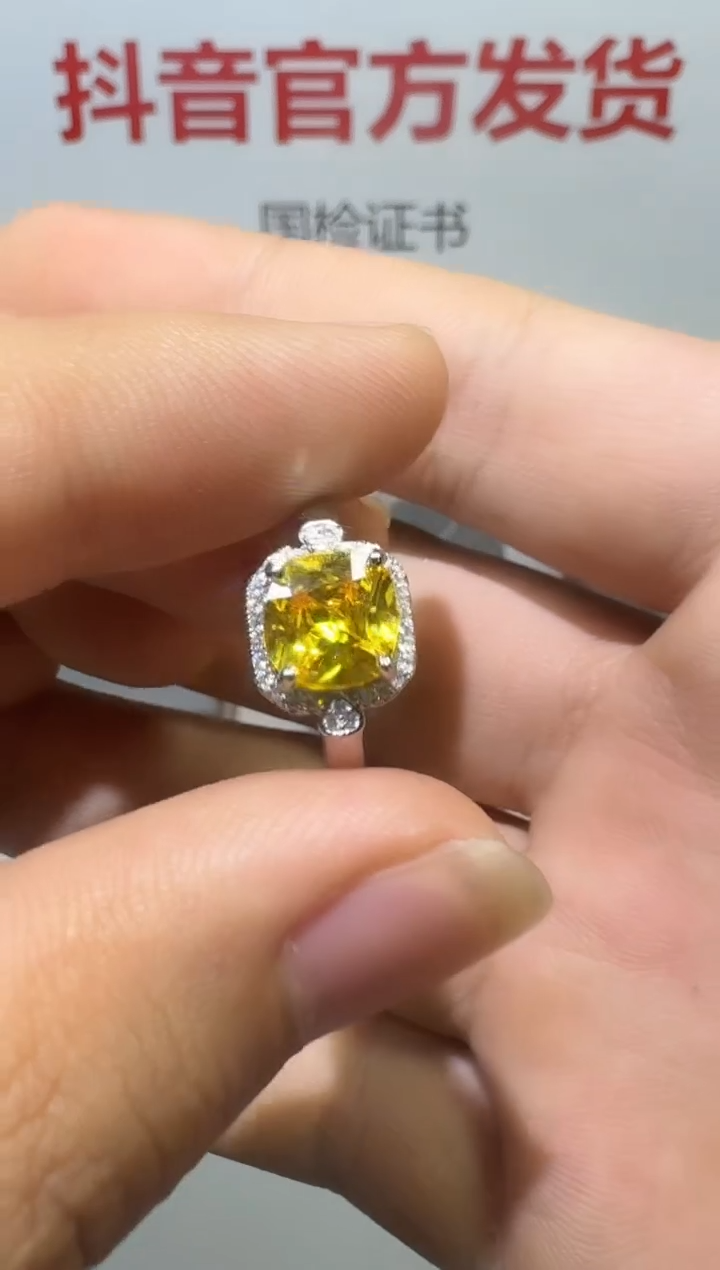 18K金镶嵌戒指/指环钻石2