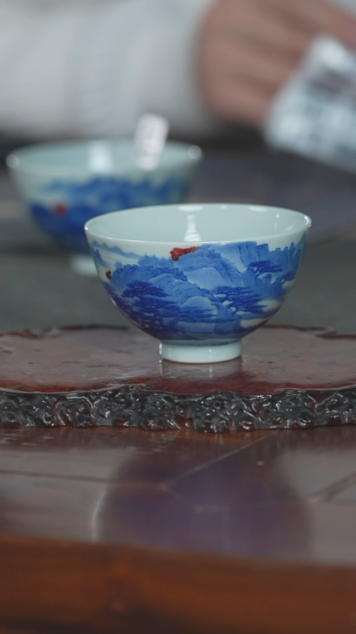 【闪购商品】青花釉里红山水鸡心杯017